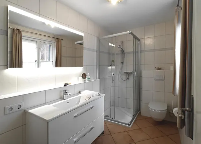 Lägenhet Strandburg 01 *